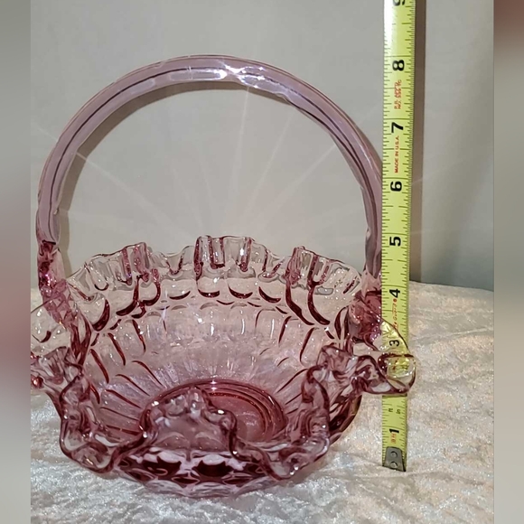 Fenton Colonial Pink Thumbprint Handled Art Glass Basket - Picture 4 of 7